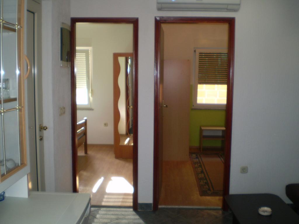 Apartmani Marija&Damir Vir Luaran gambar